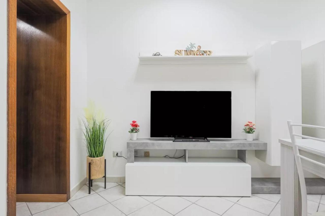 Saint Simplicio House Διαμέρισμα Όλμπια Εξωτερικό φωτογραφία