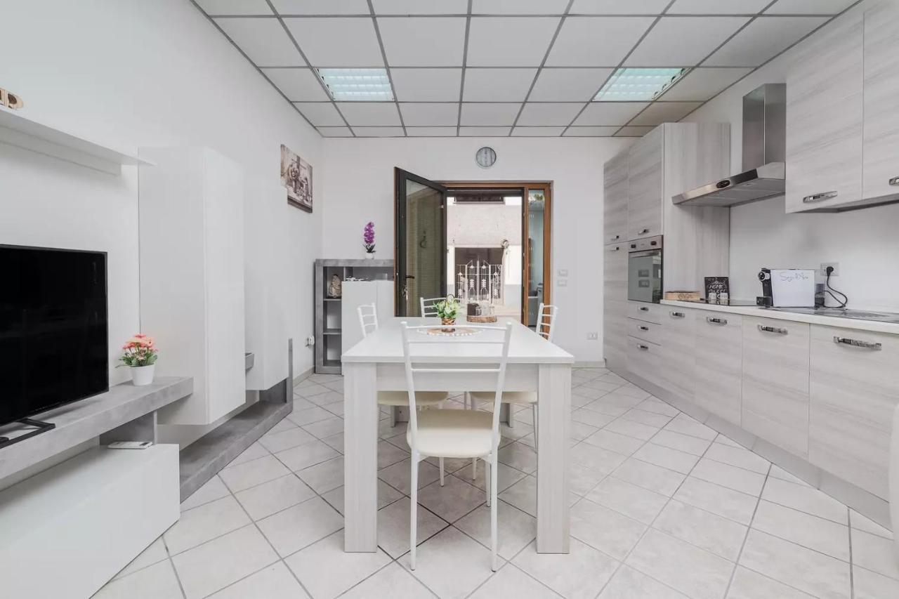 Saint Simplicio House Διαμέρισμα Όλμπια Εξωτερικό φωτογραφία