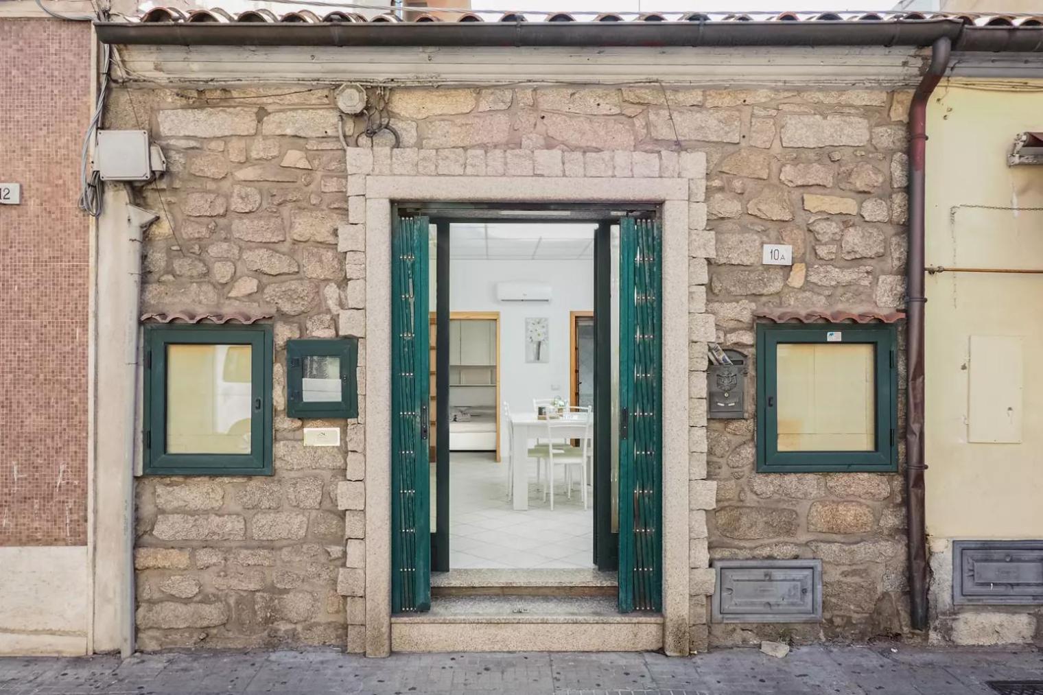 Saint Simplicio House Διαμέρισμα Όλμπια Εξωτερικό φωτογραφία